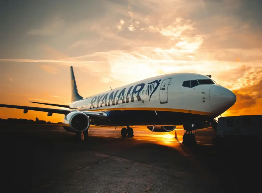 Ryanair Vatry XCR Airport